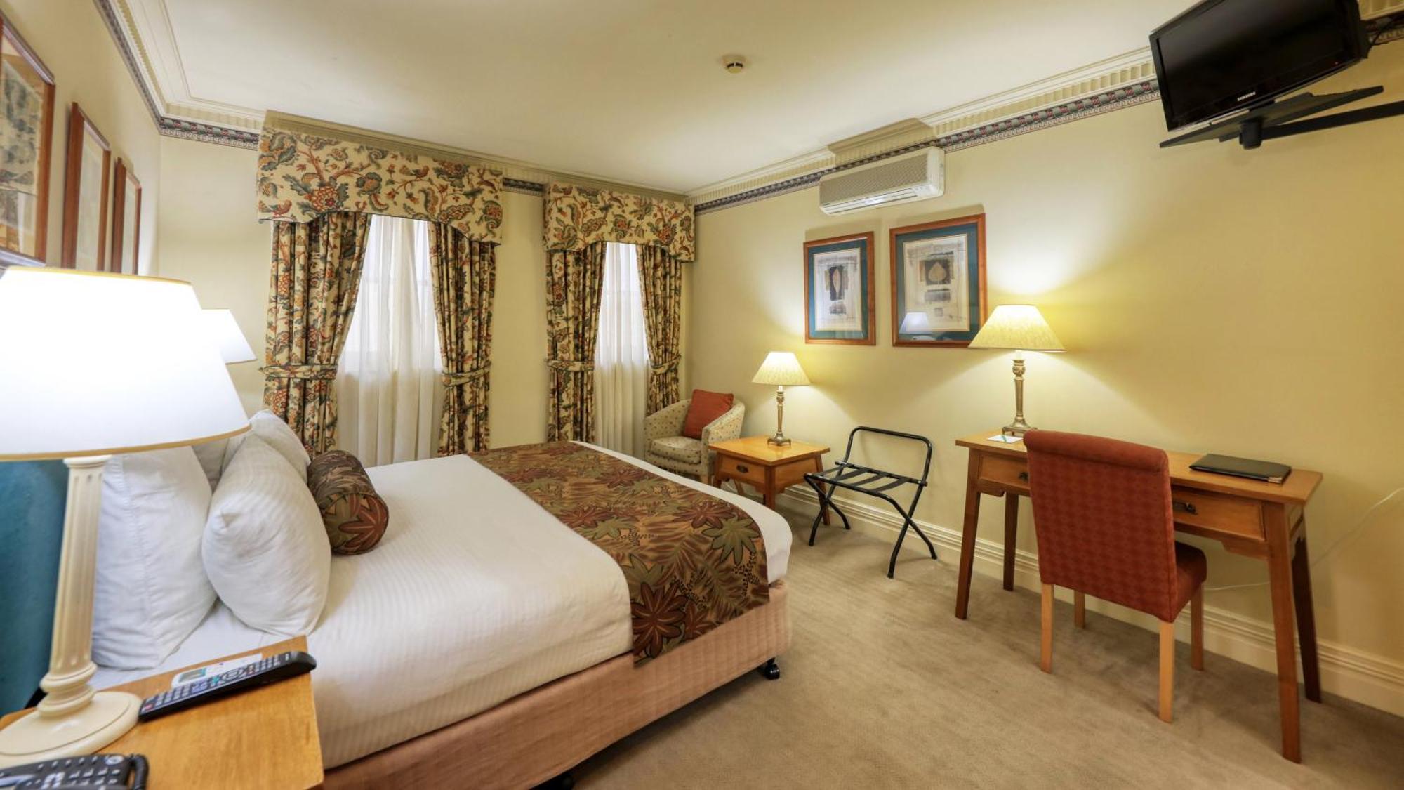 Royal Exchange Hotel Broken Hill Bagian luar foto