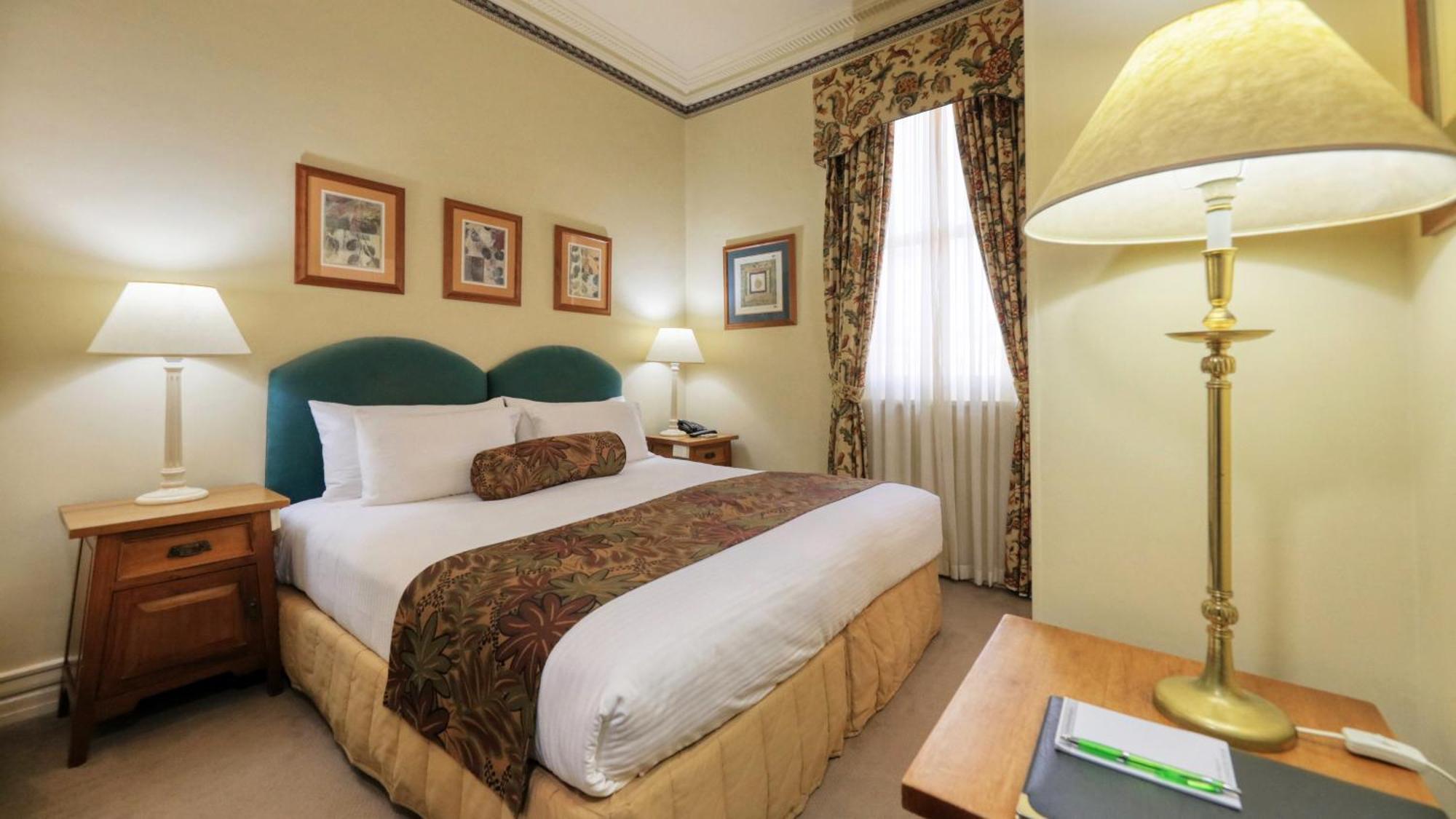 Royal Exchange Hotel Broken Hill Bagian luar foto